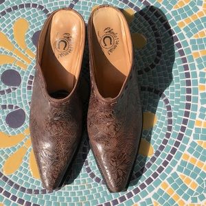 Charlie 1 Horse by Lucchese Western Mules